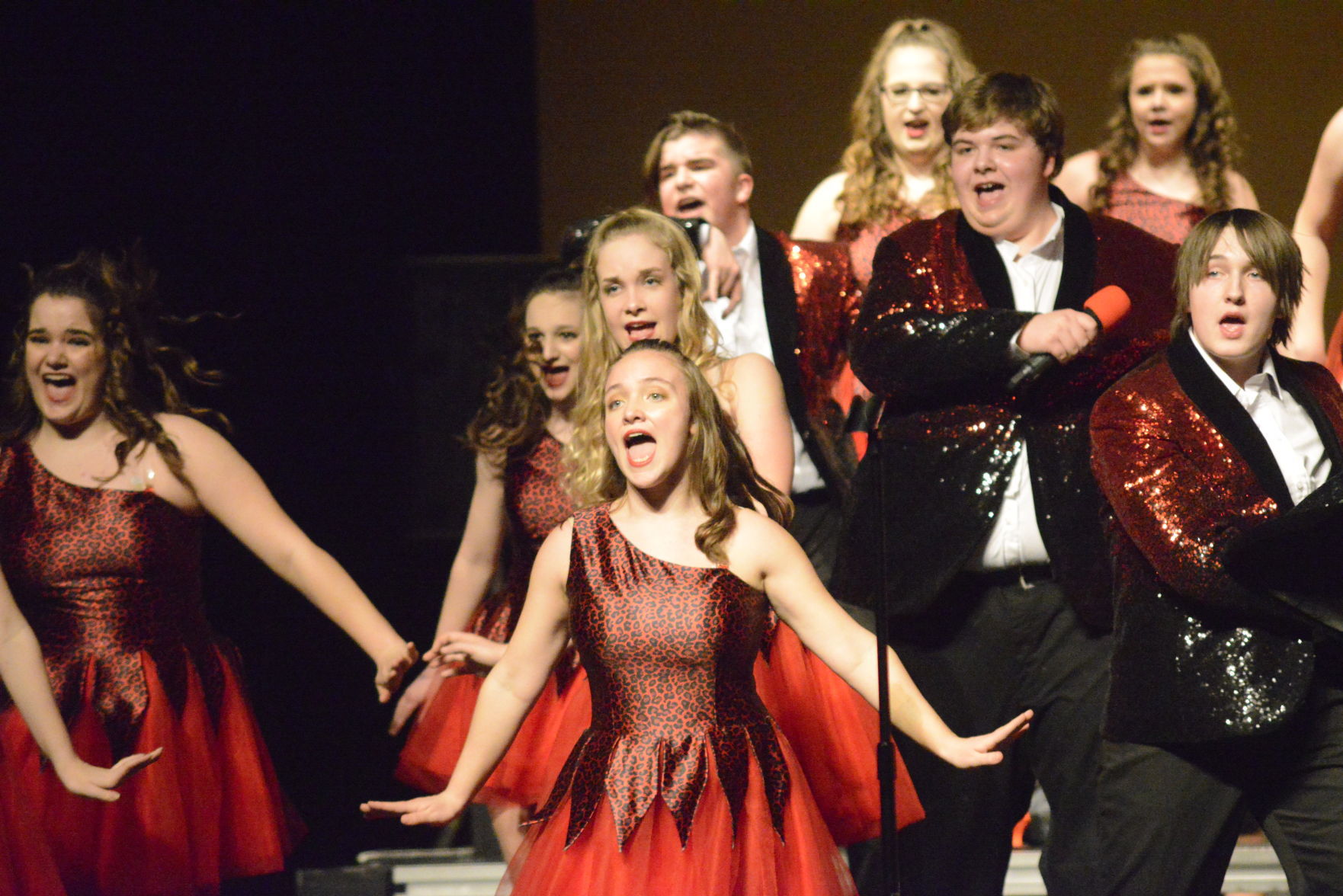 show choirs at bettendorf 020820 1312.JPG
